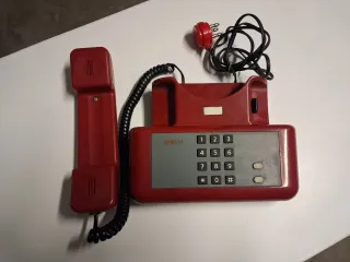 Telefono fisso SIP anni 90 rosso