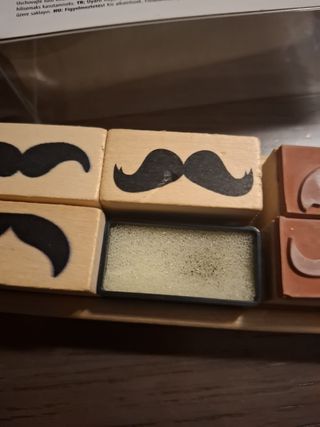 Timbrini baffi Tiger usati