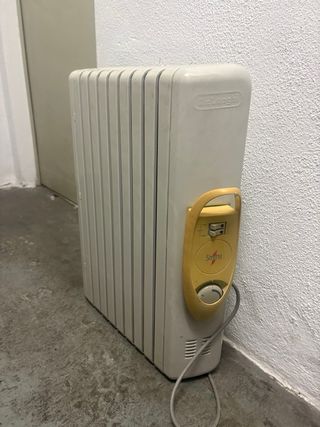 Radiador Eléctrico Aceite DeLonghi Stretto