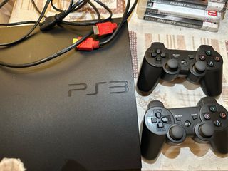 Consola PlayStation 3 PS3 + 2 mandos + 6 juegos