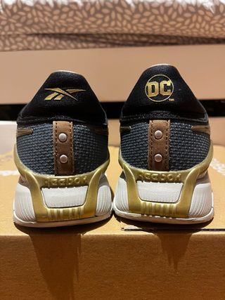 Reebok Nano X2 Wonder Woman Talla 38.5