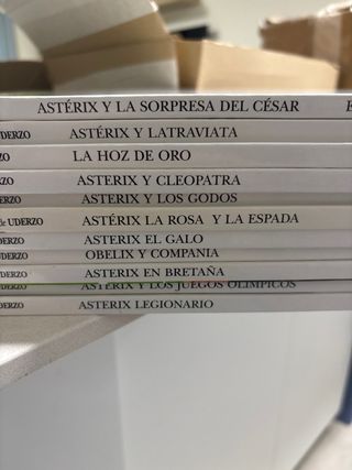 Cómics de Astérix. Salvat. Dibujos de Uderzo.