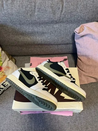 Nike x Travis Scott Olive Green