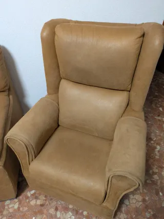 Conjunto de Sofás ( 3 Plazas + Sillón) Color Camel