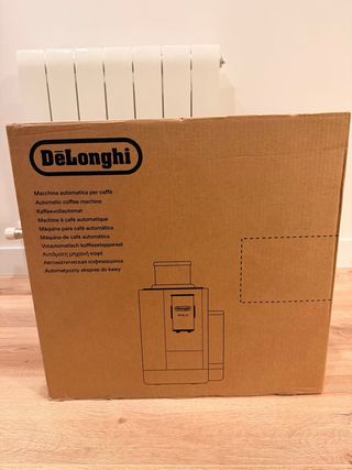 Cafetera Automática DeLonghi Rivelia Nueva