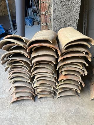 Tejas antiguas de barro