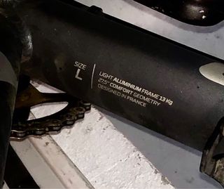 Bicicleta Rockrider Negra solo venta en persona.