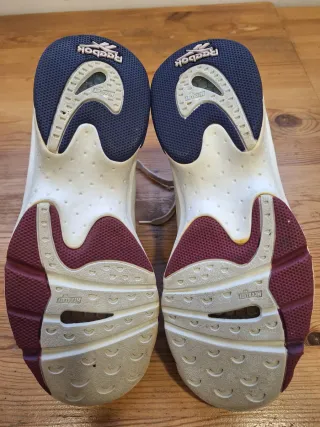 Zapatillas Reebok Mujer Camara Aire Morado Blanco