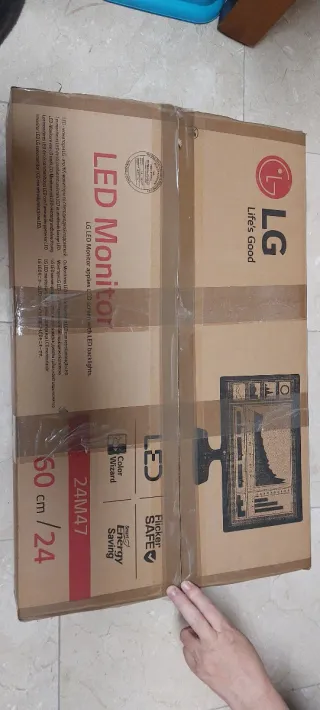 2 Monitor LG LED 24 Nero