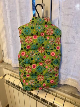 Piumino smanicato bambina double face