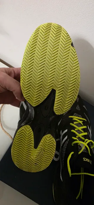 Zapatillas Asics Padel Negras/Amarillas