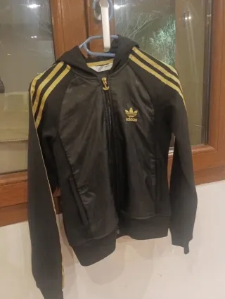 Sudadera Adidas Negra con Logo Blanco