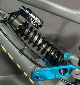 Bicicleta DH / Enduro Canyon Torque FRX