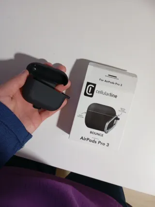 Funda Cellularline AirPods Pro 3 Negra