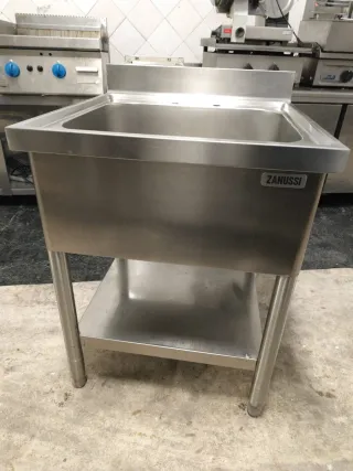 Fregadero industrial Zanussi