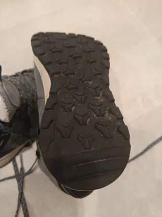 Botas de Nieve y treking Quechua Talla 37