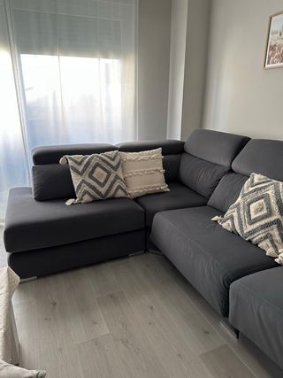 Divano con letto in ottime condizioni