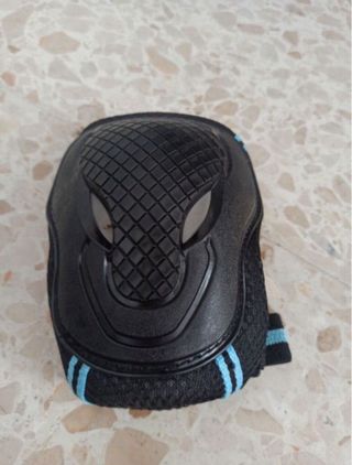 Patines en línea negros y rosas nuevos sin utiliza