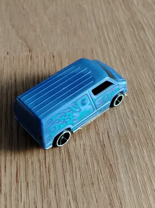 Hot Wheels Custom '77 Dodge Van