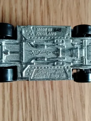 Hot Wheels Custom '77 Dodge Van