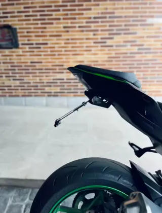 Portamatriculas Kawasaki Z900