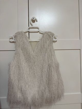 Chaleco Zara pelo beige