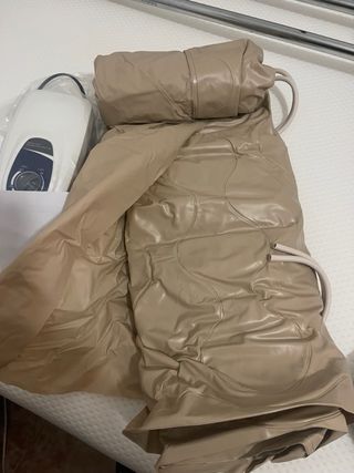 Materasso antidecubito con pompa ad aria