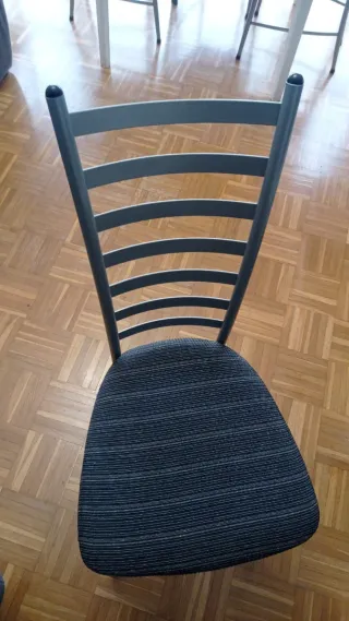 Mesa extensible comedor + 6 sillas