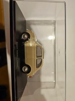 Maqueta Fiat 500D - 1960