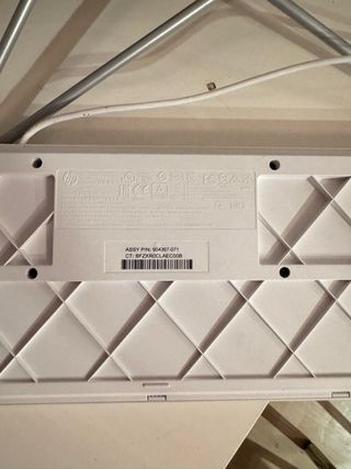 Nuovo computer HP All-in-One bianco per ufficio