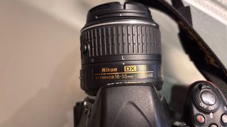 Cámara Nikon D3300 + objetivo 18-55mm. Como nueva