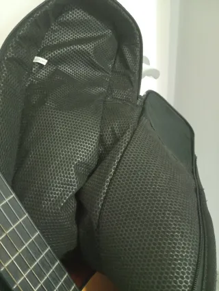 Chitarra Admira Alba con custodia