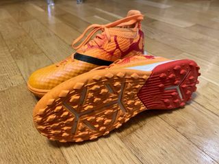 Botas de fútbol multitaco Decathlon niño, talla 33