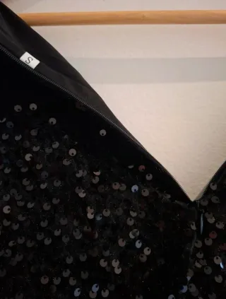 Vestido lentejuelas negro talla S