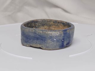 Ref. E0052 · Maceta artesanal para bonsái