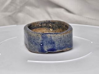 Ref. E0052 · Maceta artesanal para bonsái