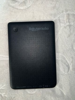 Kobo Clara Colour + Custodia + Protezione per lo schermo