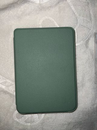 Kobo Clara Colour + Custodia + Protezione per lo schermo