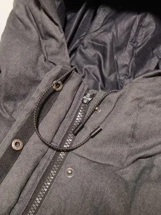 Plumón Kathmandu Térmico Repelente Agua Gris M