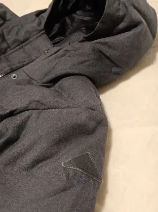 Plumón Kathmandu Térmico Repelente Agua Gris M