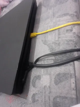 Consola PS4 Pro + 3 mandos