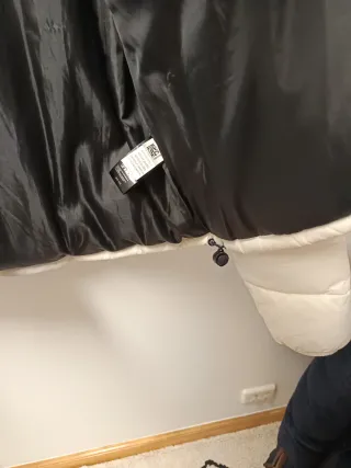 Cazadora The North Face chica.