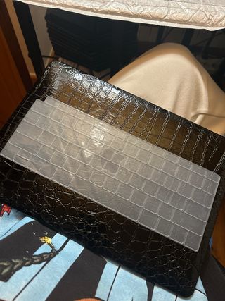 Funda Macbook Air 13' Negra Piel Serpiente