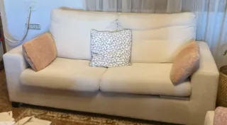 Sofá 2 plazas beige tela