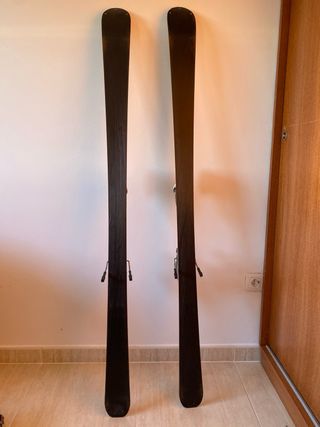 Esquís Dynastar 158cm con fijaciones