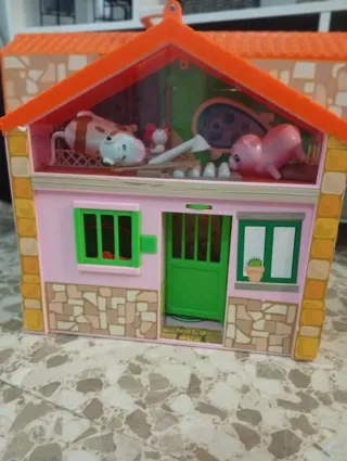 Casa de campo y animales de juguete