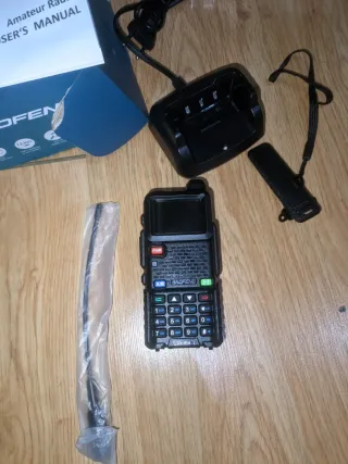 Walkie-talkie baofeng UV-5RM