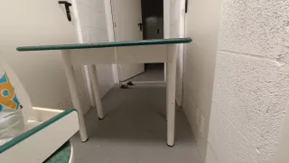 Silla y mesa comedor