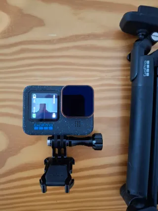 Cámara GoPro Hero 12 + Trípode + Cargador