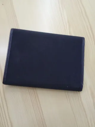 Estuche Mercedes-Benz para manuales